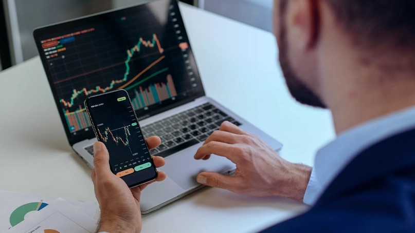 Dashboard di trading IA di BitcoinApex